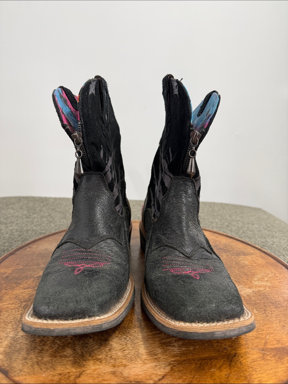 Ariat Boots Wm 8 Zipitbaby Black Western Ankle Boots Pink Blue Cowboy Square Toe - Picture 2 of 10